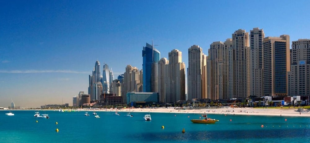 Bombay Backpackers DXB - Adults Only