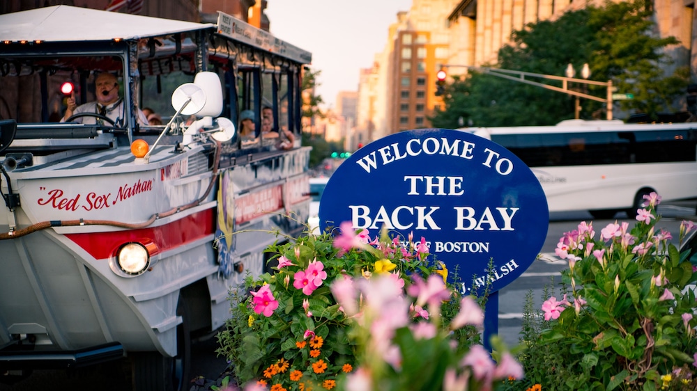 Boston Vacations - Remarkable One Bedroom Suite - Property Image 7