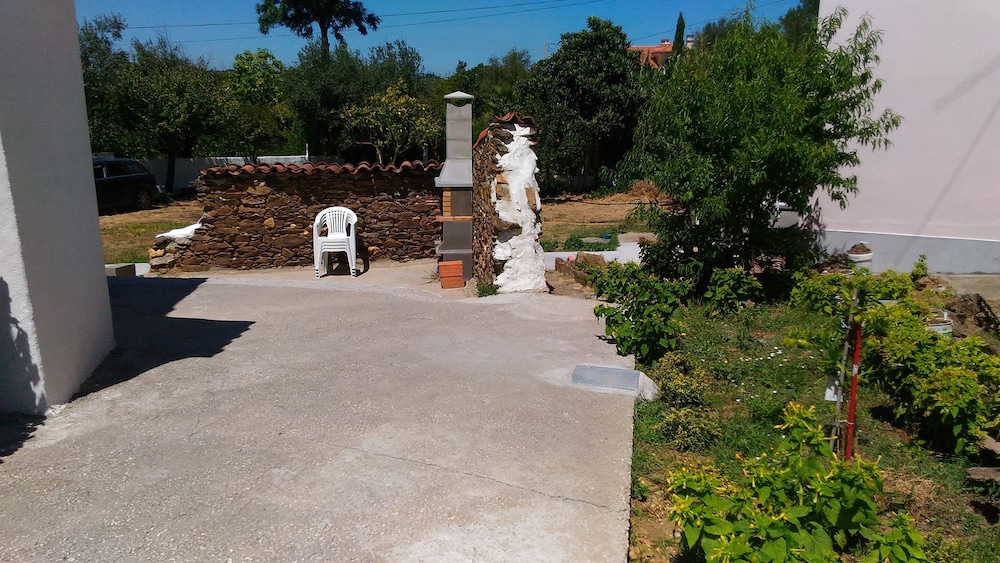 Visitar Bioucas II - Casa Tradicional Portuguesa