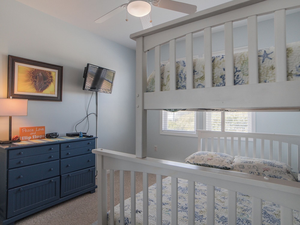 Clamalot by Topsail Realty