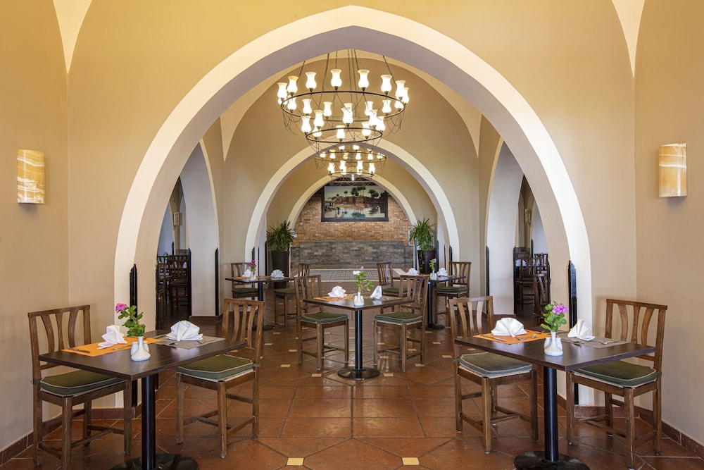 Makadi Bay Vacations - Jaz Makadi Saraya Resort - All inclusive - Property Image 11