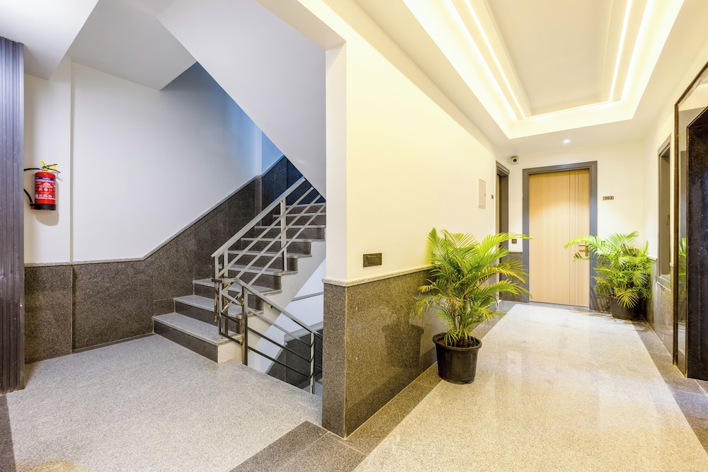 Hotel Zest Near IGI Airport
