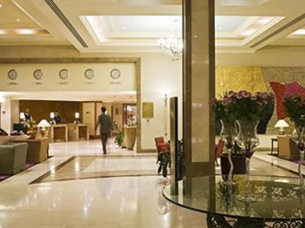 Apartment Two Weeks Right of Use at Radisson Blu Resort & Spa, Golden Sands view 2