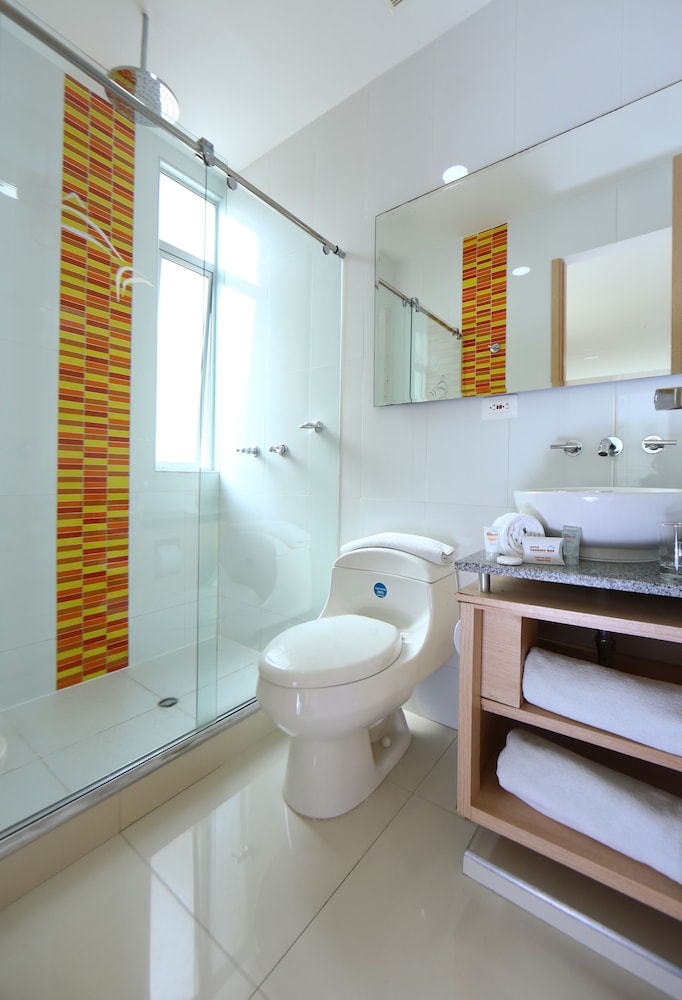 Hotel Cabrero Mar - Property Image 4