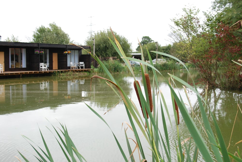 The Waterfront Lodges