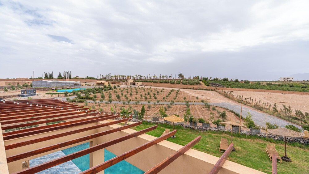 Life Resort