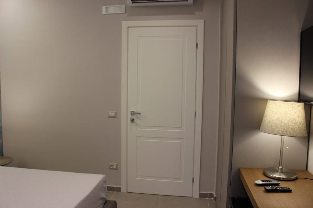 Photo 52