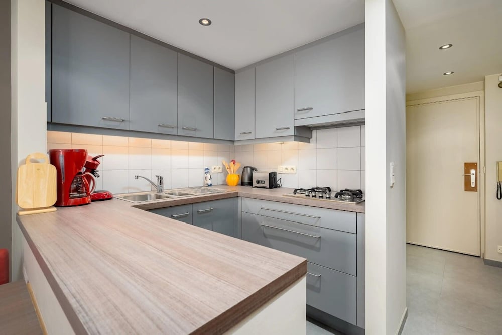 Modern Apartment in Coastal Location