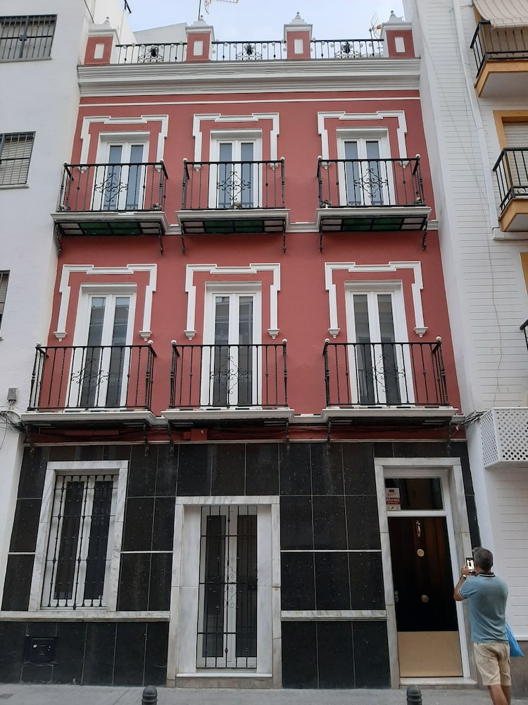 LA SUITE DEL CONDE