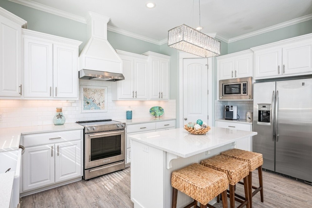 Crystal Breeze 3 Bedroom Home