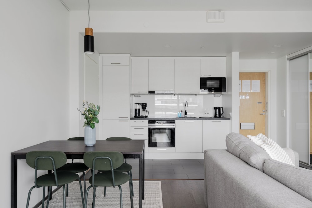Modern 1BR Apartment with best location