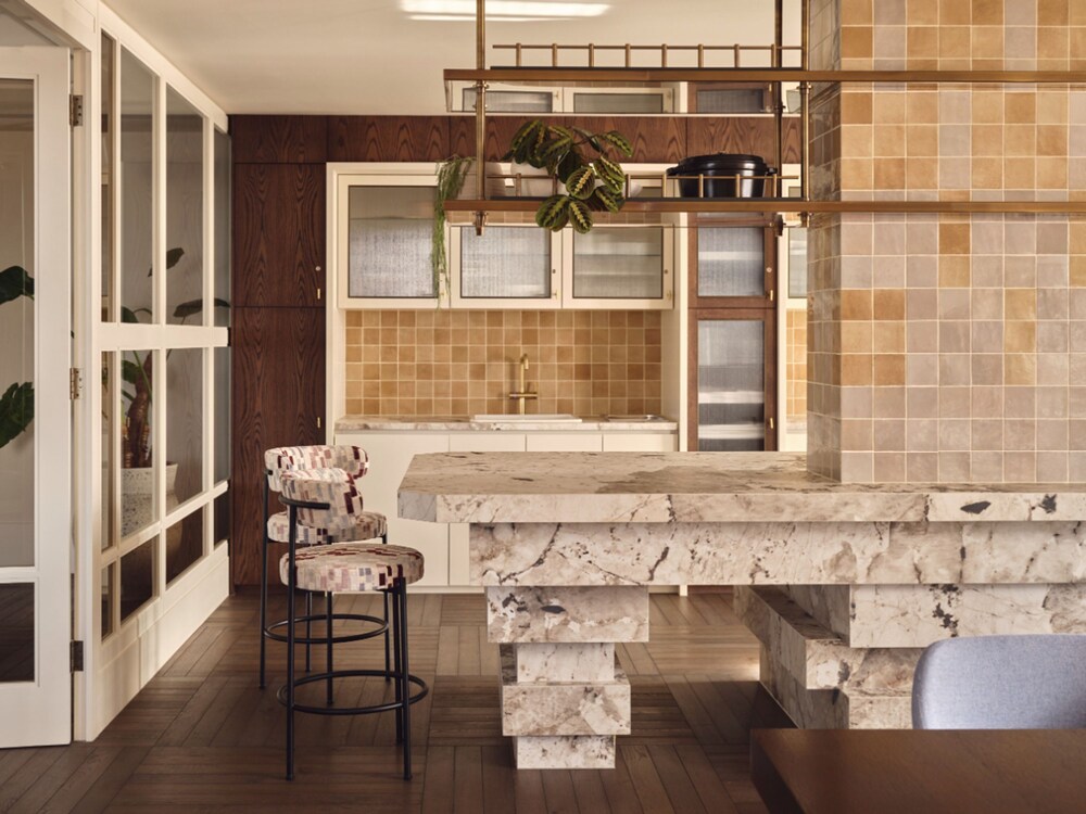 Stunning Two-bedroom Apartment With a Balcony
