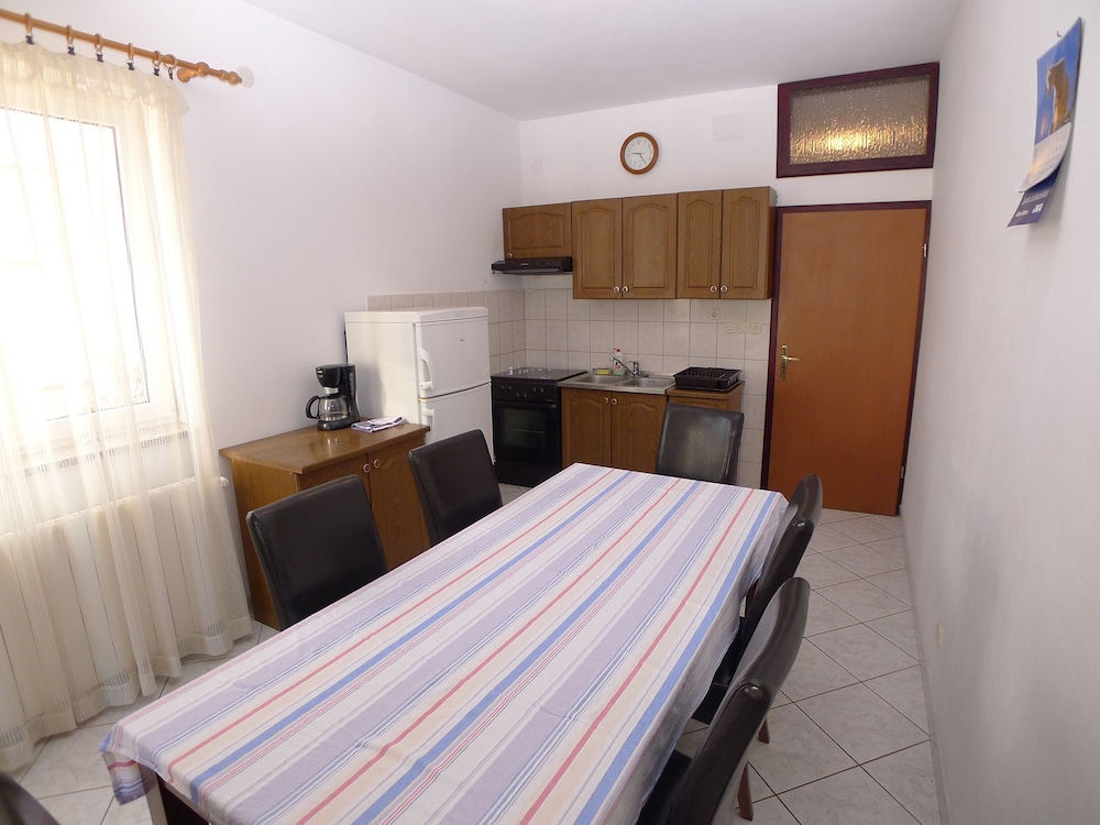 2 Bedroom Seaview Apartment view 5