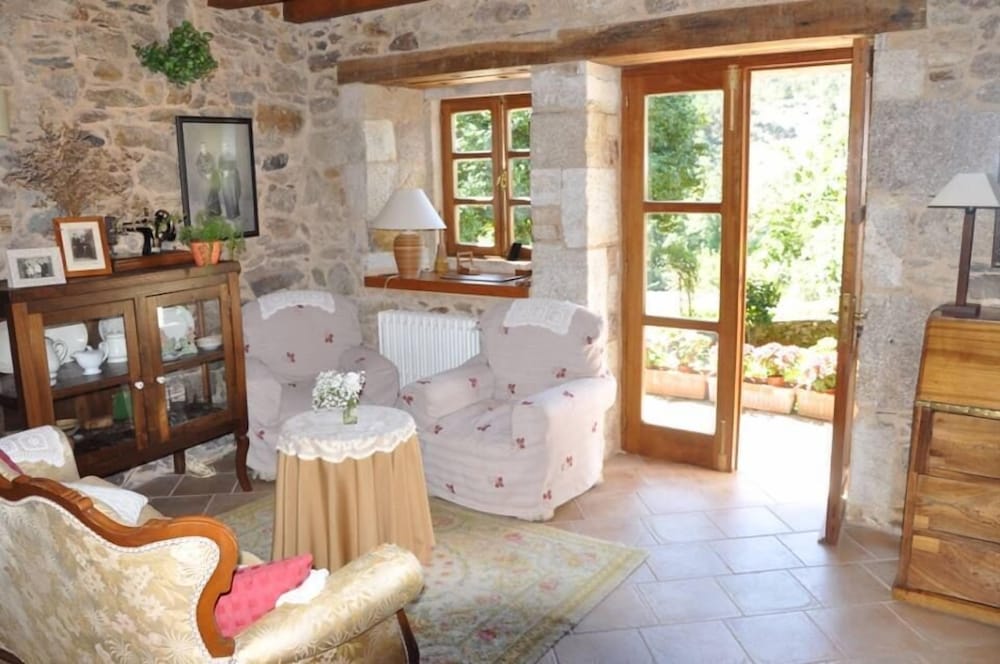 Casa de Graña de Acea view 5