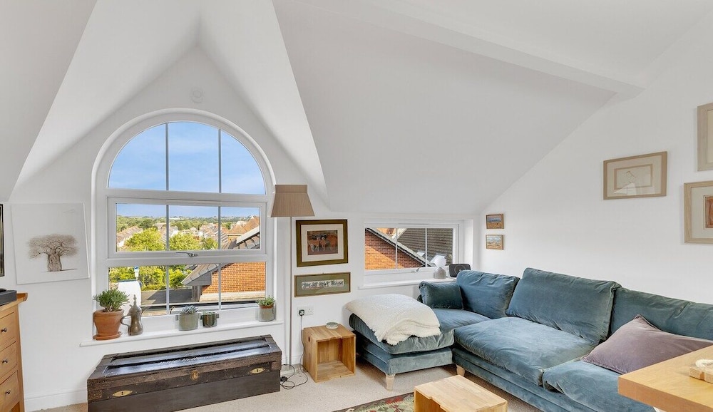 Bantham Mews by Pureserviced 1 Bedroom Luxury Mews