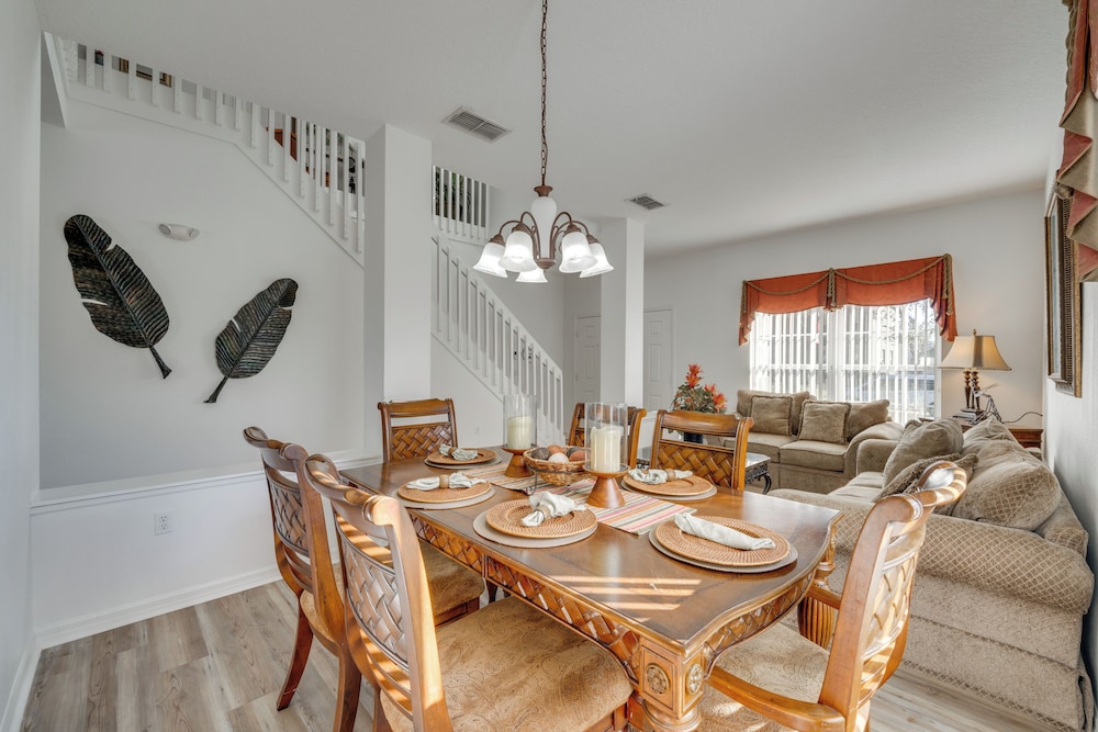 11 Mi to Disney: Family-friendly Davenport Home
