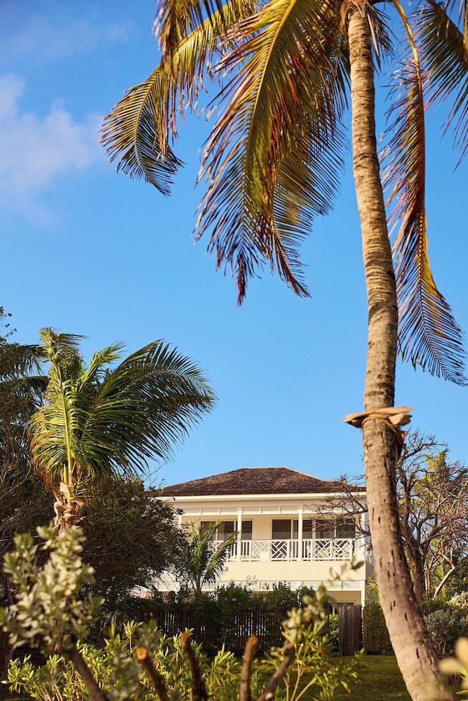 Coral Sands Villa w/ Private Pool Steps to the Beach & Full Resort Amenities