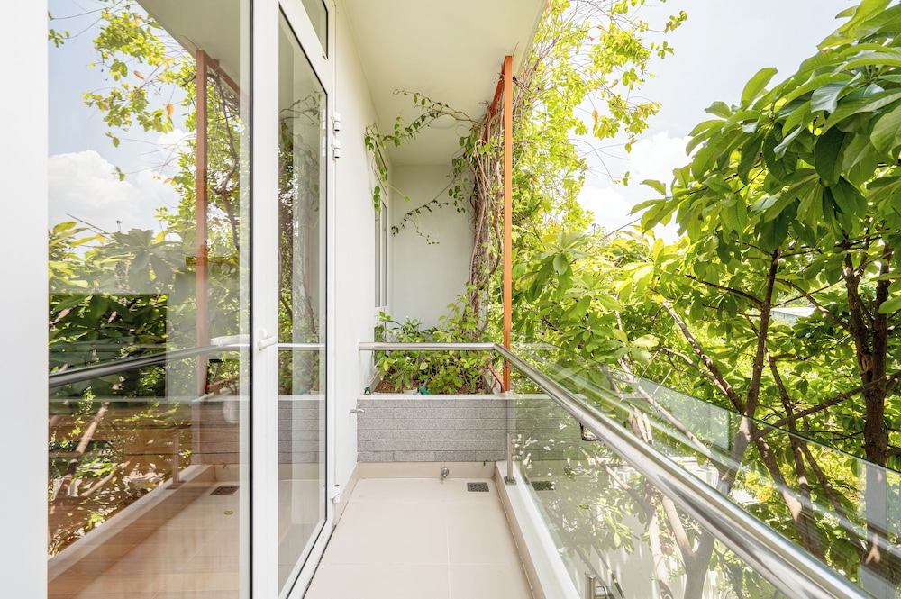 Thao Dien Garden Villa 5BR Luxury Oasis