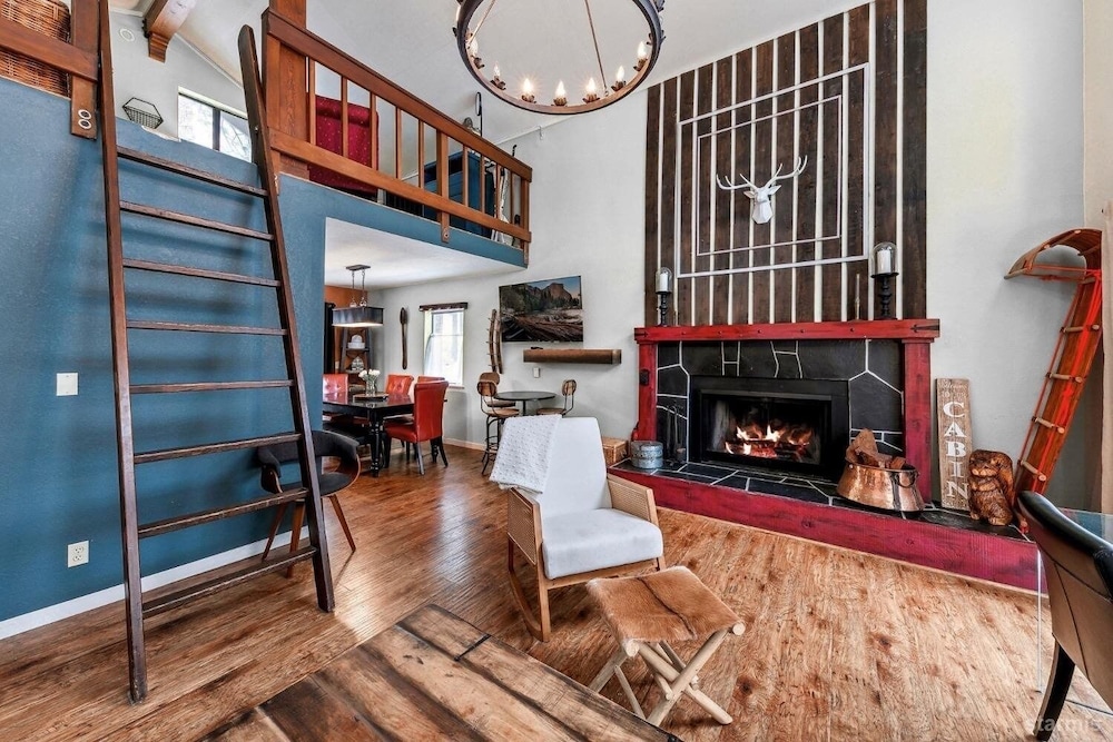 3390 Pine Hill Road 2 Bedroom Home