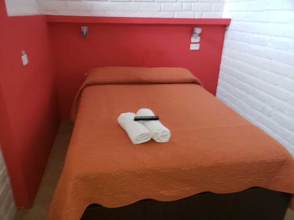 Hostal Monte Real