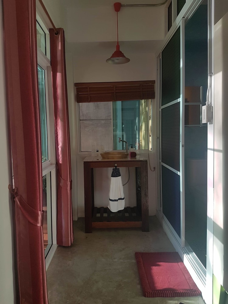 Nan De Panna Riverside Homestay