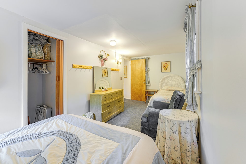 Quiet Remote Cottage on Panther Pond! - Property Image 28