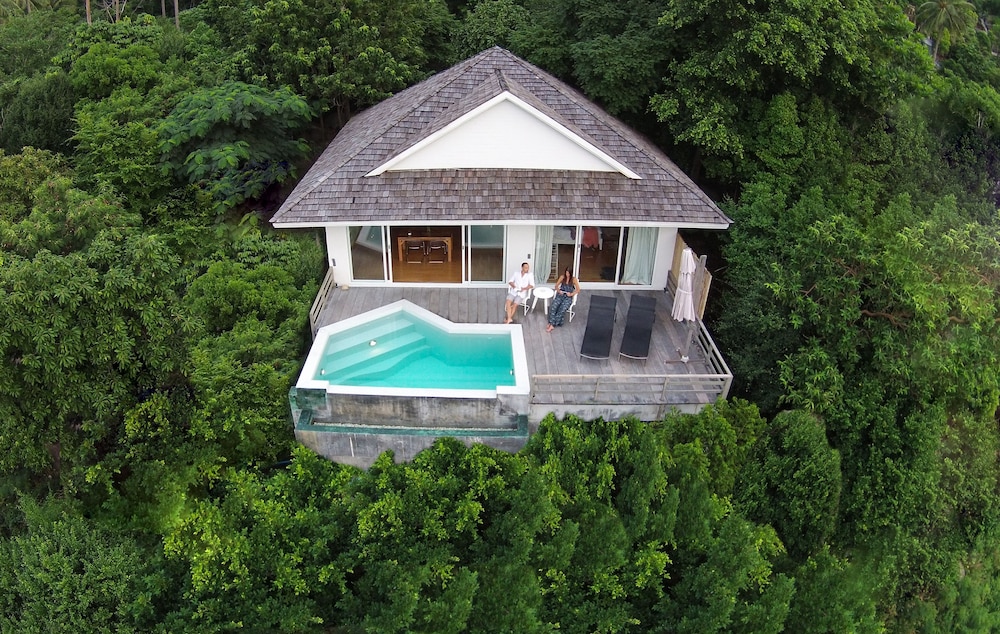 Naroua Villas
