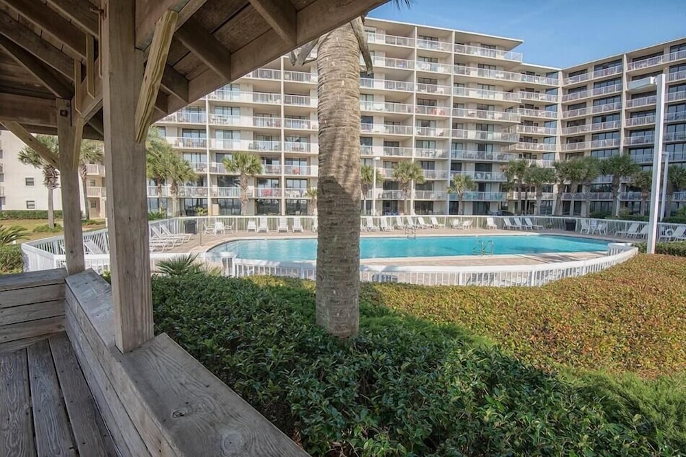 Seaside Beach & Racquet 1315