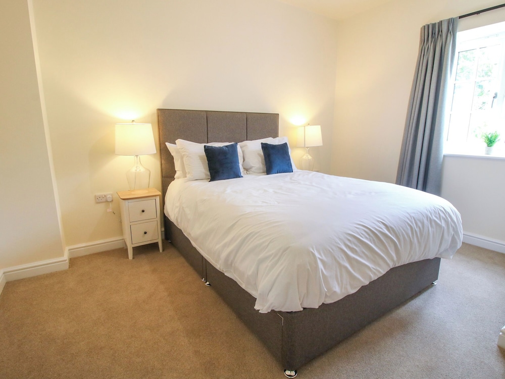 Kempton Park Cottage