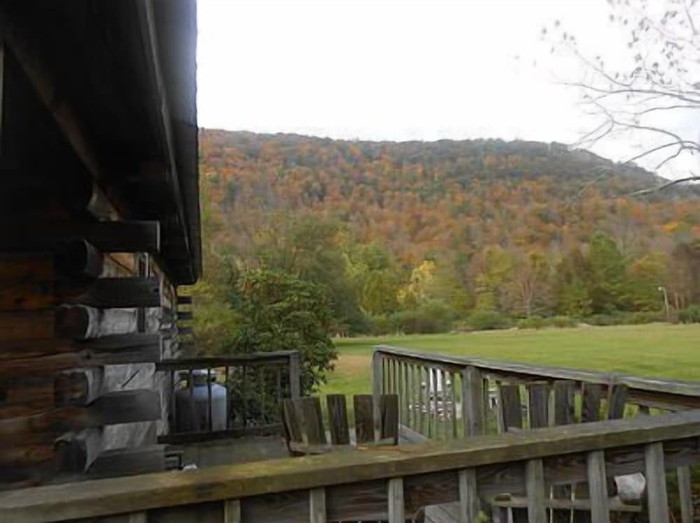 Cold Spring Lodge