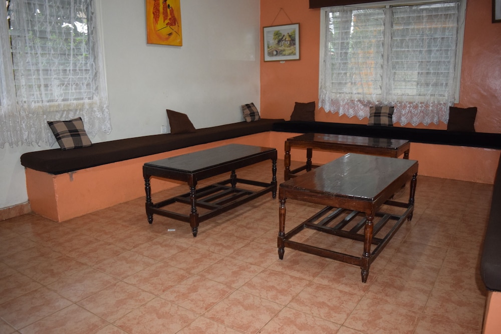Mountainview Backpackers Kisumu