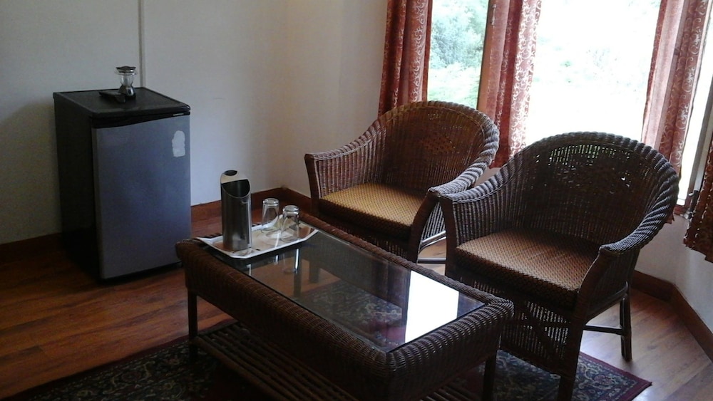 Hotel Dev Cottage