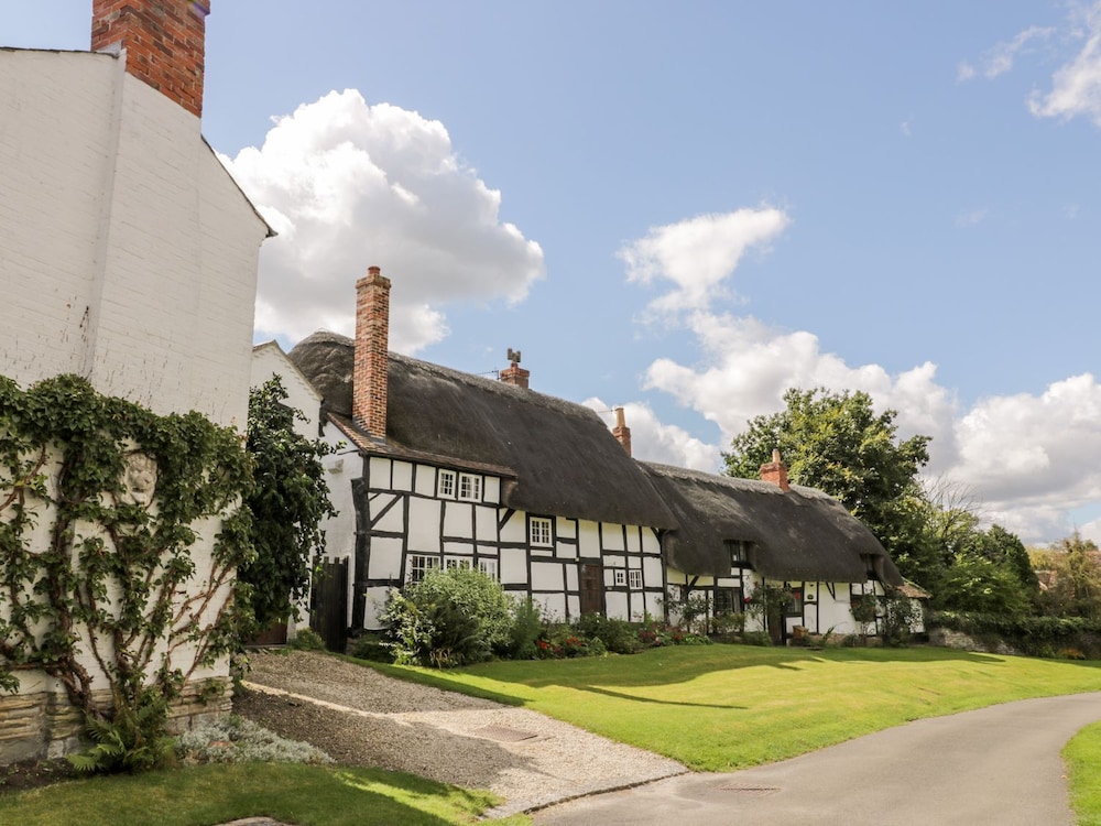 Walnut Cottage