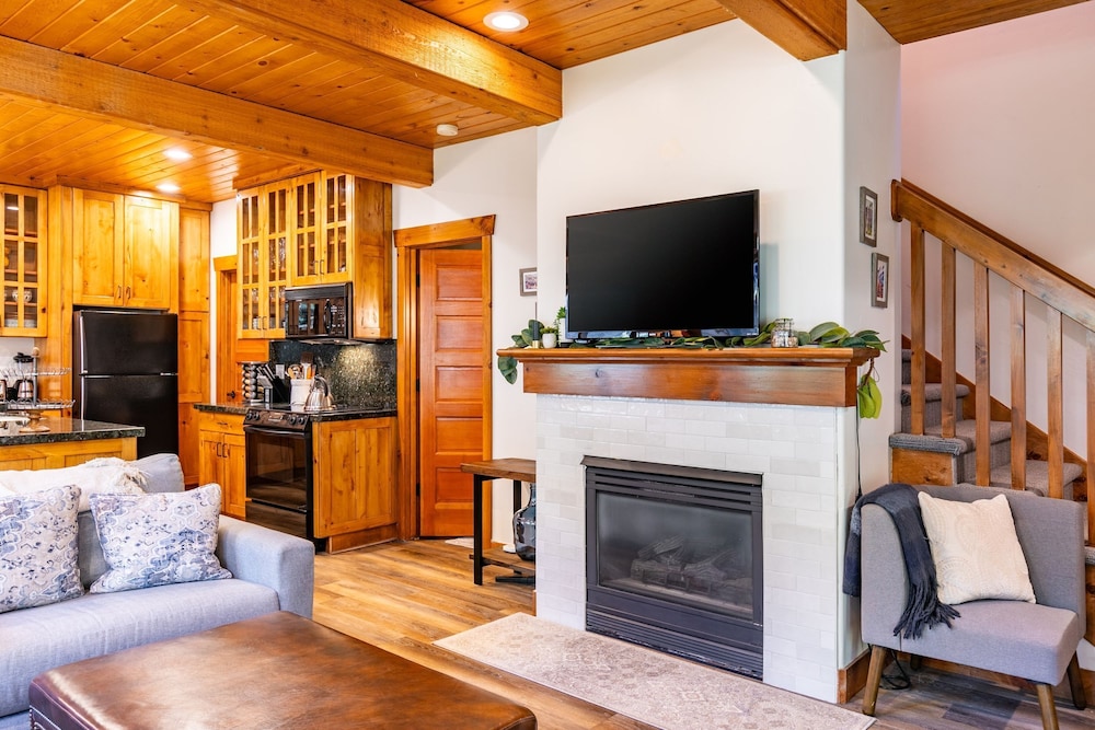 Deer Valley Den by Avantstay Beautiful Home in Ideal Location in Park City