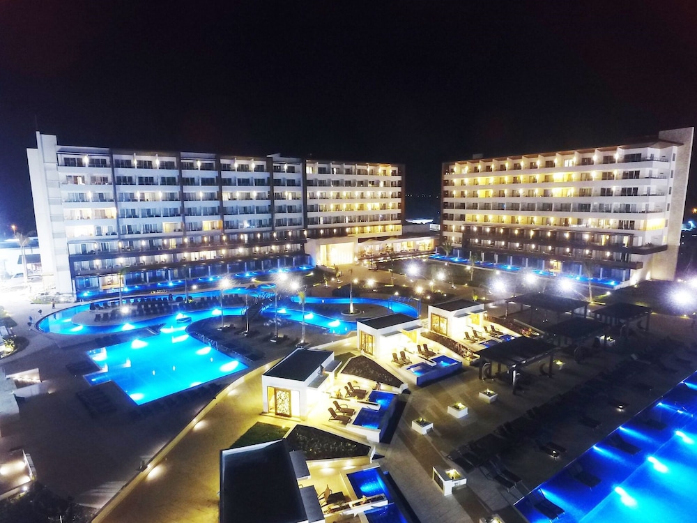 Jamaica Vacations - Royalton Blue Waters Montego Bay, An Autograph Collection All Inclusive Resort - Property Image 153