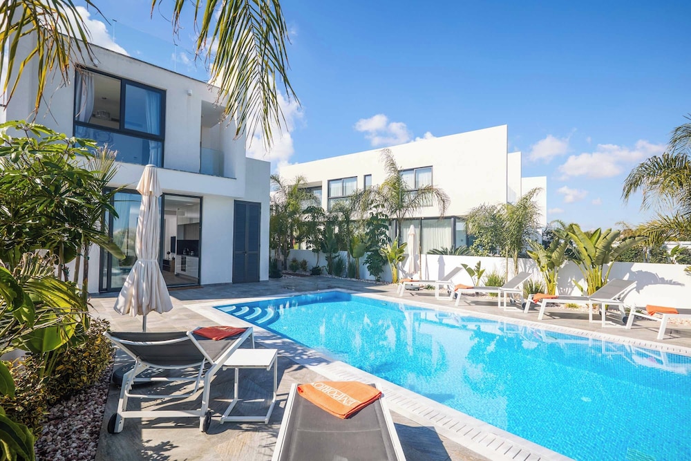 Villa Almaria Alm28