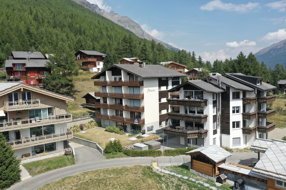 Classy Studio in Saas-fee, Alps, Switzerland view 5