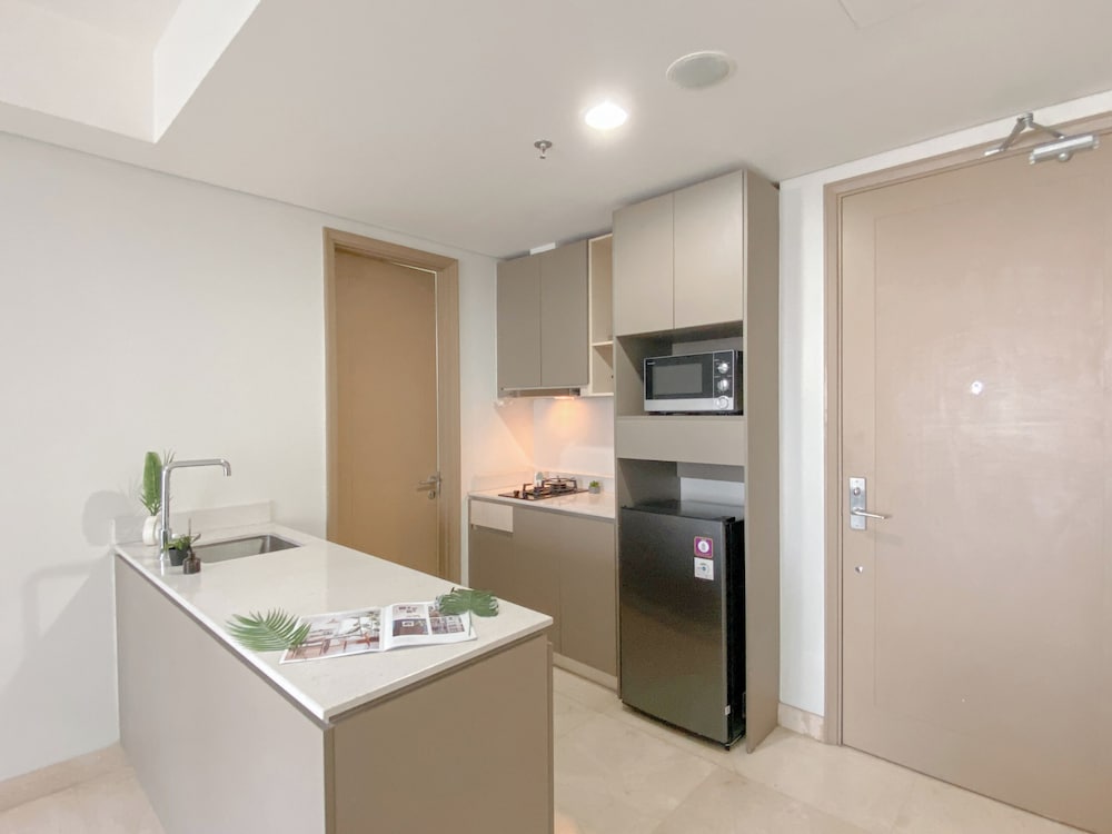 Fully Furnished and Elegant 2BR at Gold Coast Apartment PIK