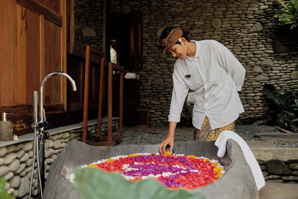 Hidden Saren Villa Ubud