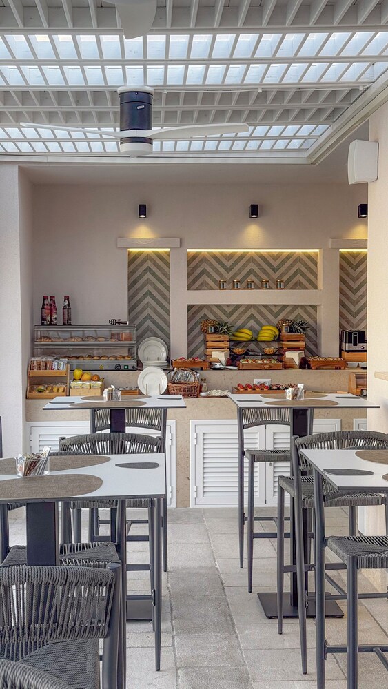 Kalinifta Rooms Luxury Style