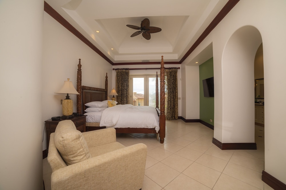 Los Suenos Bella Vista 2B Pool View view 2