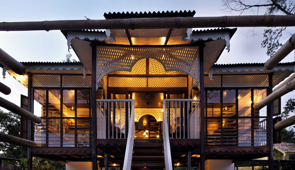 Bagas Zakariah Orchard Lodge