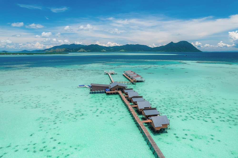 Larapan Water Village Semporna