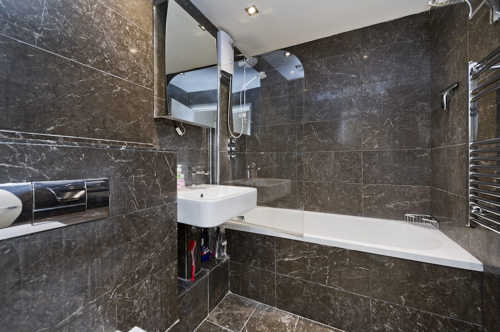 1 Bedroom Aprtmnt Bayswater