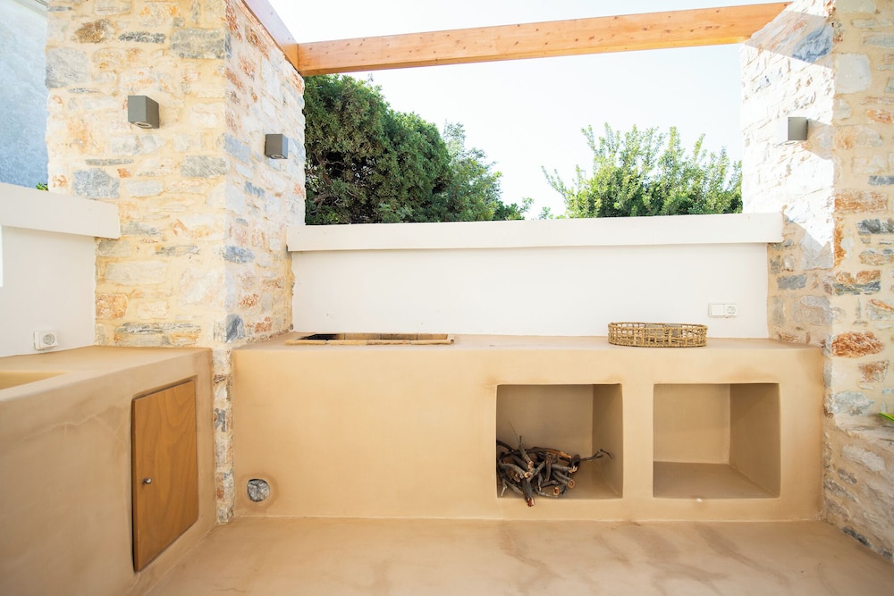 Triotissa Local Living Residences