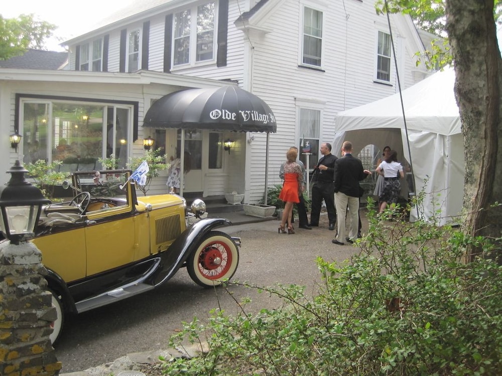 The Olde Village Inn