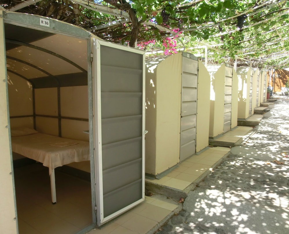 Santorini Camping & Hostel