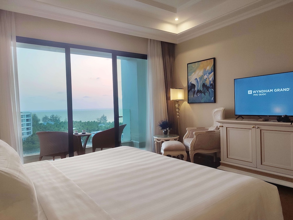Wyndham Grand Phu Quoc 40