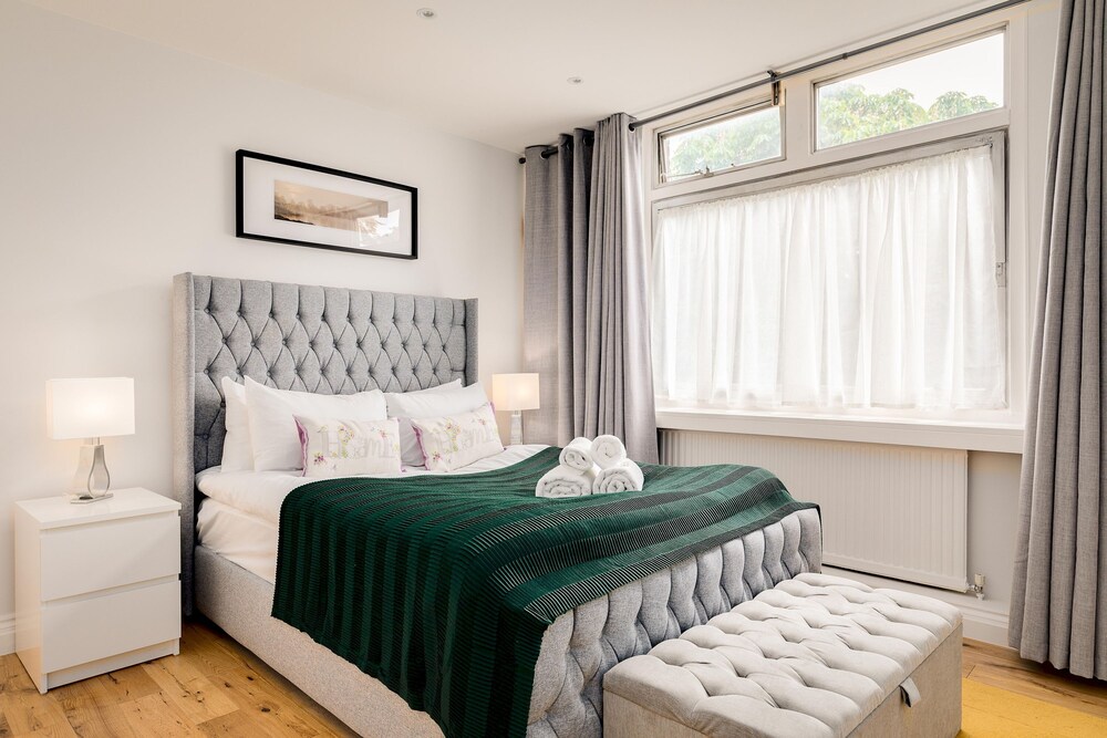 4 Bedroom Villa on Marble Arch