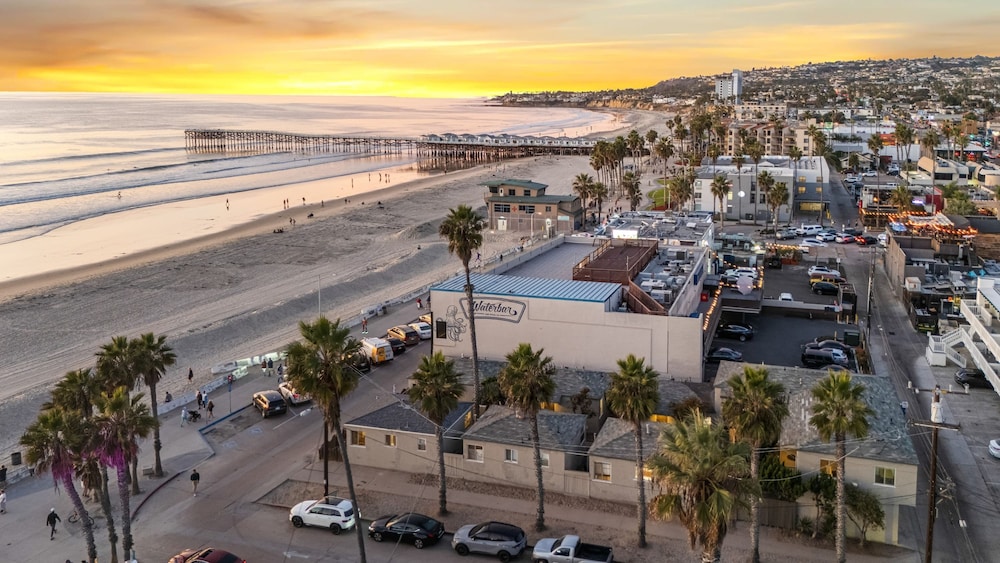 Ocean Blvd Apt 6 by Avantstay On Pacific Beach